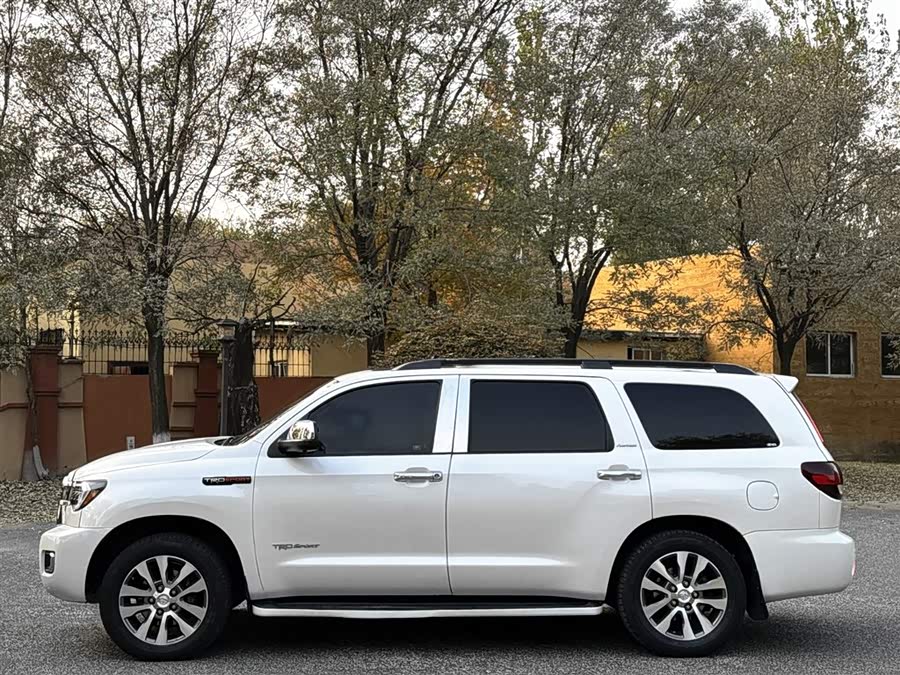 Toyota Sequoia 2021 #6 Toyota Sequoia 2021 imagen de coche #6