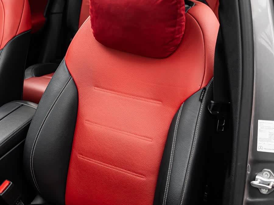 Mercedes-Benz GLB AMG 2021 immagine di auto #6