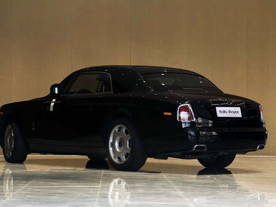 劳斯莱斯 幻影 2013 #6 劳斯莱斯 幻影 2013 汽车图片 #6