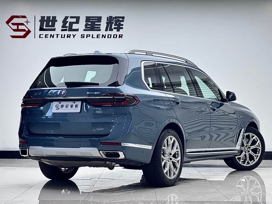 BMW X7 2023 immagine di auto #6