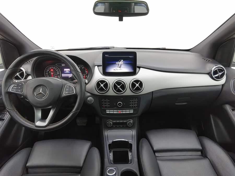 Mercedes-Benz B Class 2018 #6 Mercedes-Benz B Class 2018 car image #6