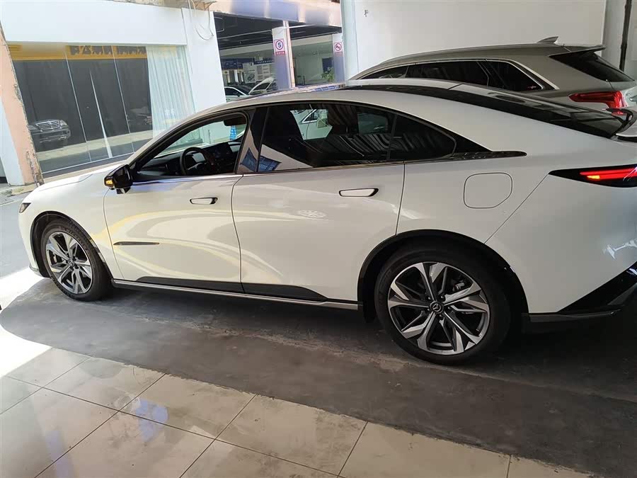 马自达 马自达EZ-6 2024 汽车图片 #6