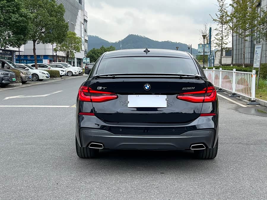 BMW 6 Series 2019 #6 BMW 6 Series 2019 imagem de carro #6