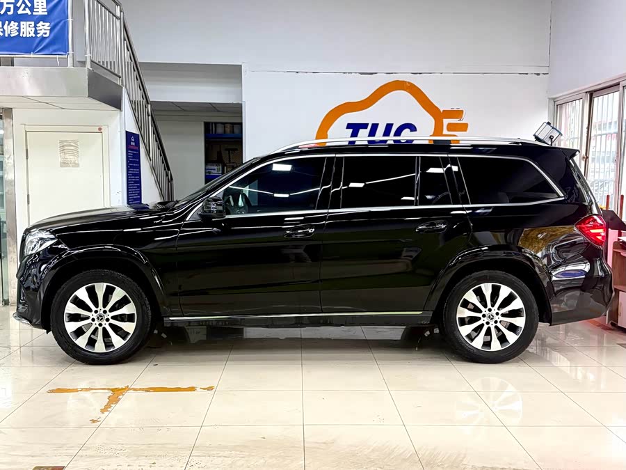 Mercedes-Benz GLS Class 2018 car image #6