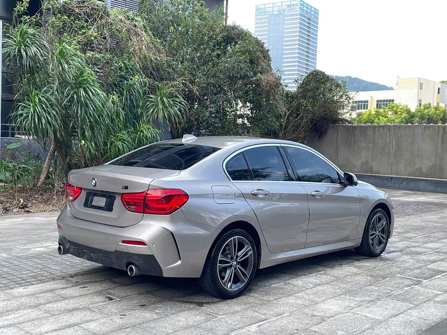 BMW 1 Series 2021 #6 BMW 1 Series 2021 car image #6