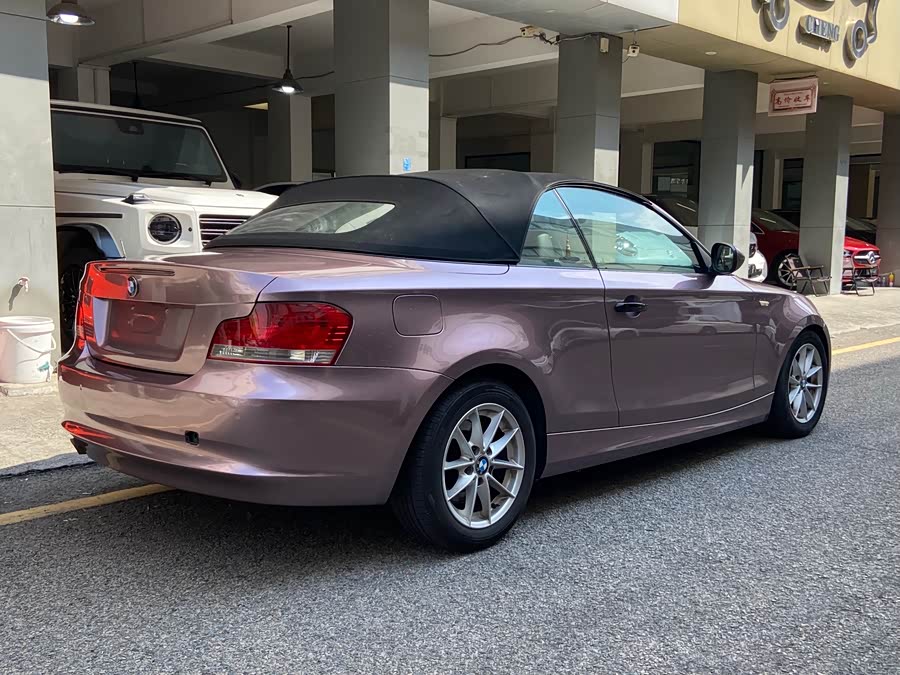 BMW 1 Series (Imported) 2011 #6 BMW 1 Series (Imported) 2011 car image #6