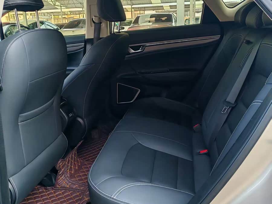 GEELY Emgrand GS 2019 #6 GEELY Emgrand GS 2019 car image #6