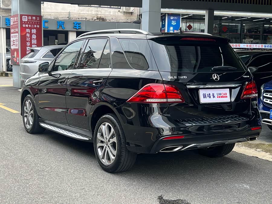 Mercedes-Benz GLE Class 2018 #6 Mercedes-Benz GLE Class 2018 car image #6