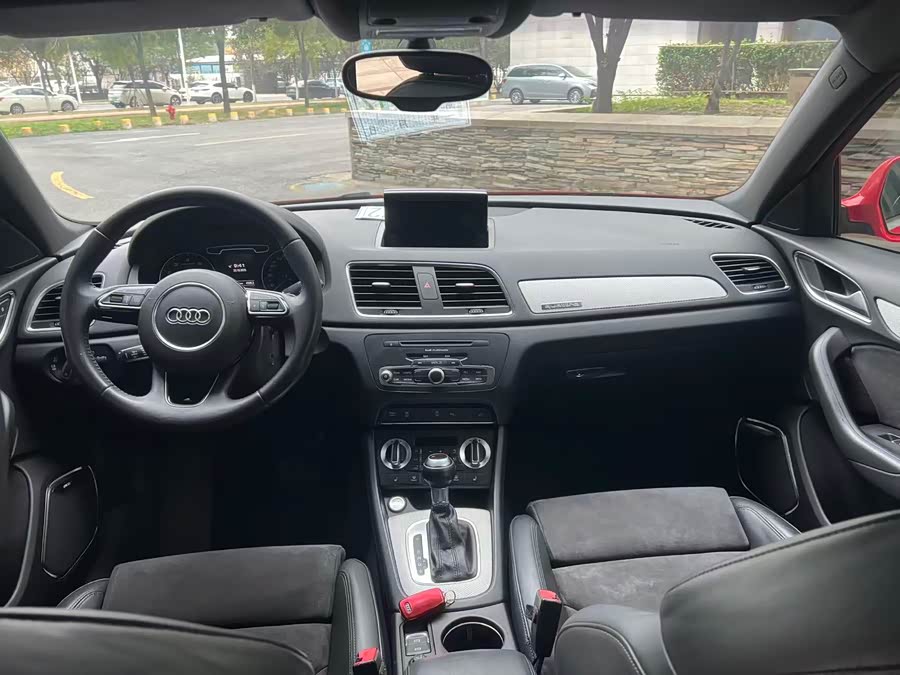 Audi Q3 (Imported) 2014 car image #6