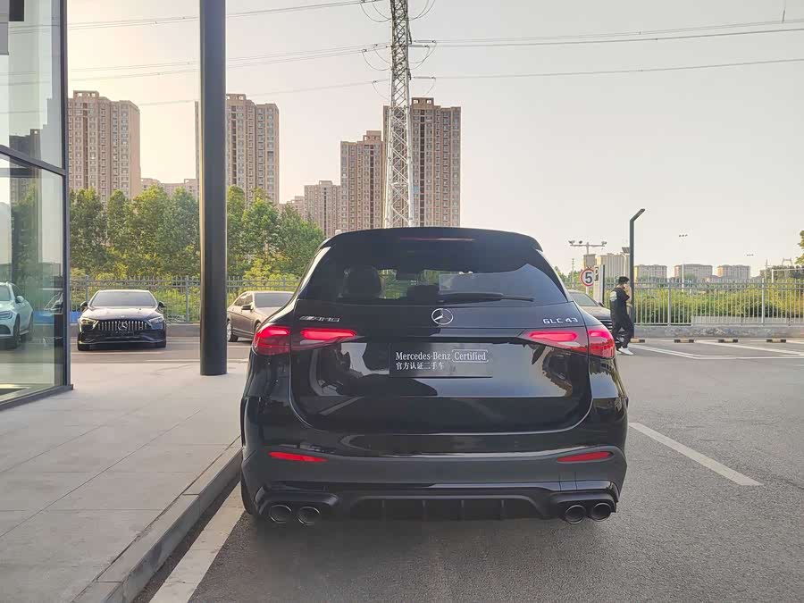 Mercedes-Benz GLC AMG 2025 imagem de carro #6