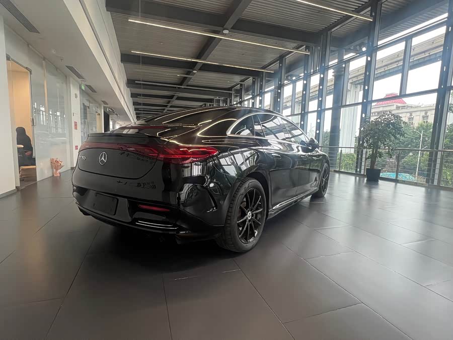 Mercedes-Benz EQE Class 2024 imagem de carro #6