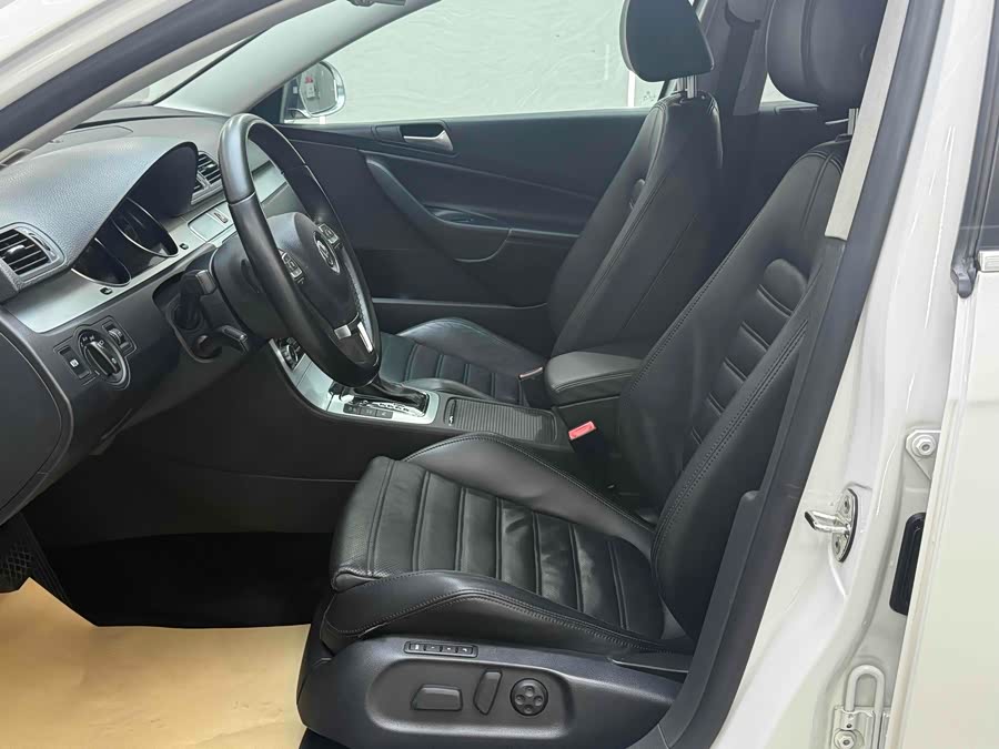 大众 Passat 2011 汽车图片 #6