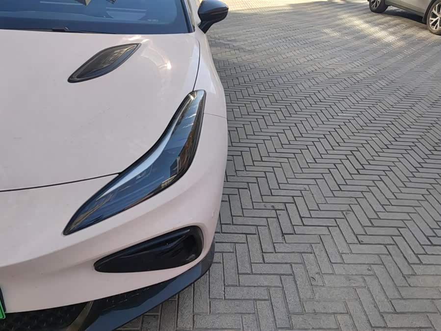 哪吒汽车 哪吒GT 2024 汽车图片 #6