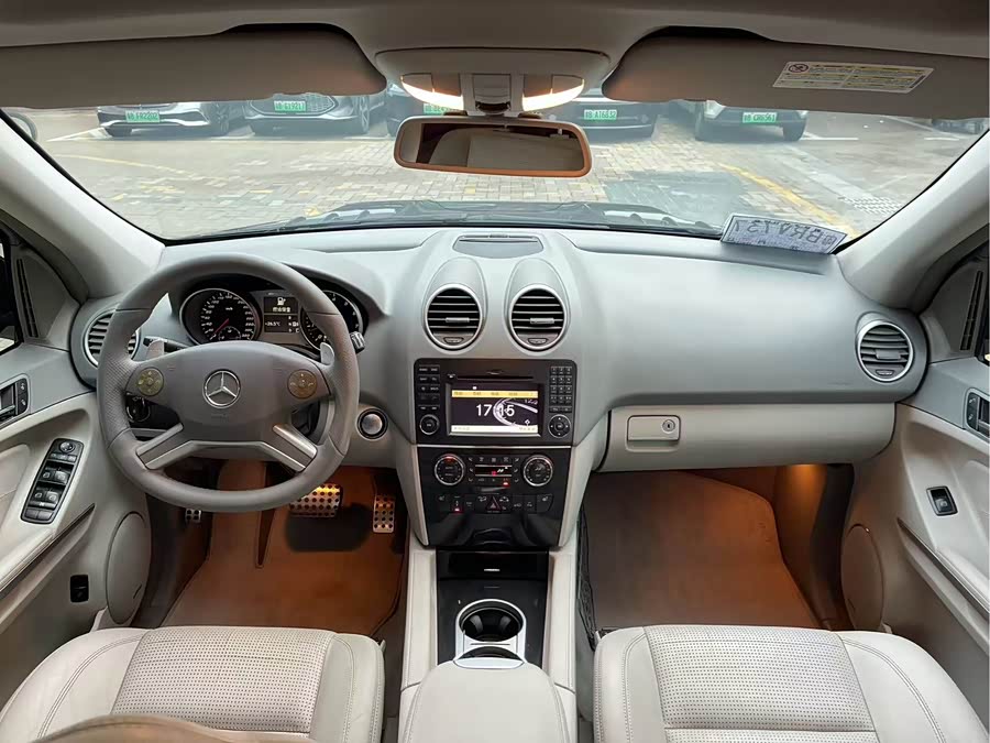 Mercedes-Benz M AMG 2012 image de voiture #6