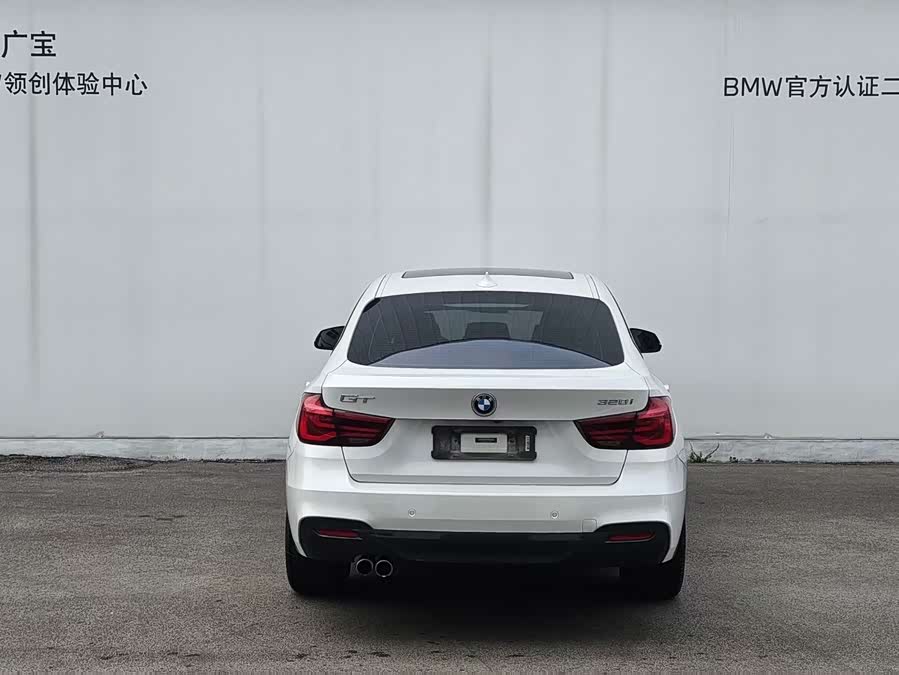 BMW 3 Series GT 2019 immagine di auto #6