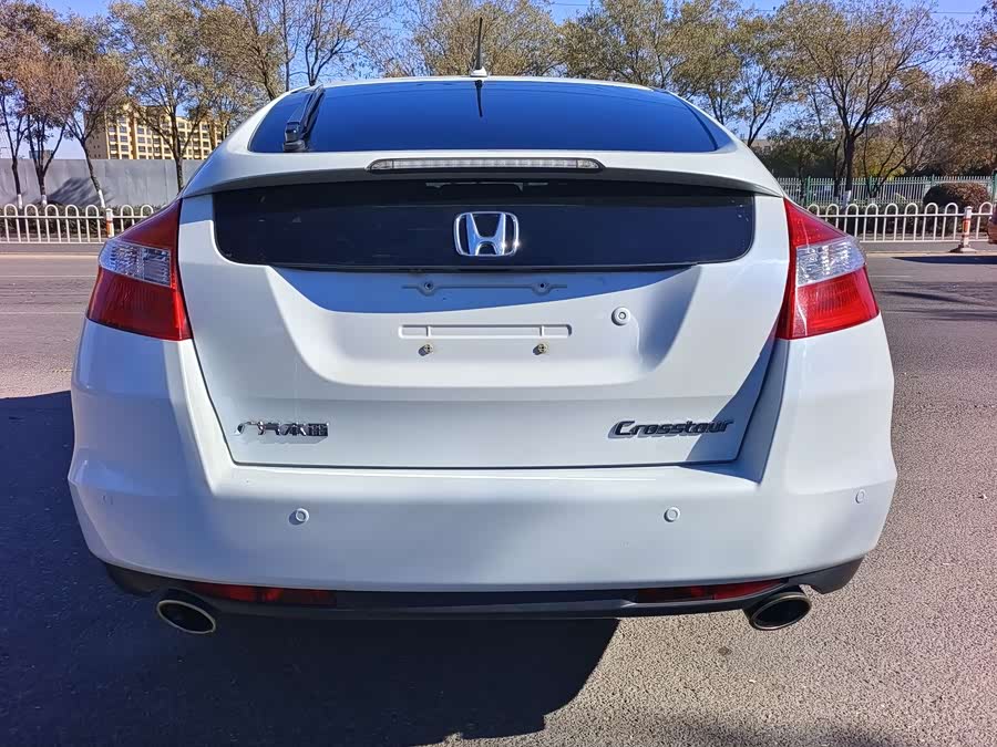 Honda CROSSTOUR 2012 #6 Honda CROSSTOUR 2012 car image #6