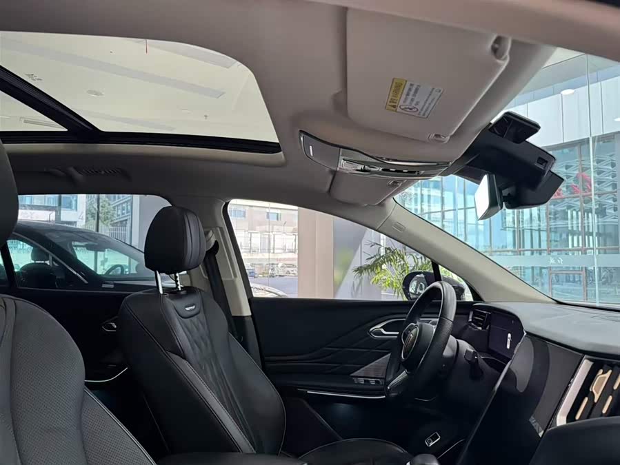 HongQi HS7 PHEV 2024 صورة سيارة #6