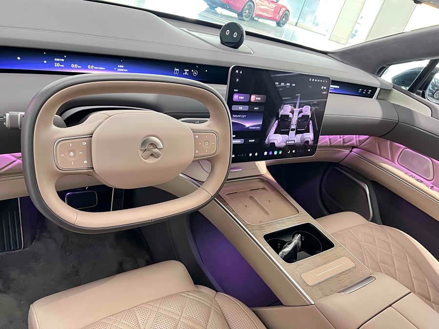 NIO ET9 2025 صورة سيارة #6