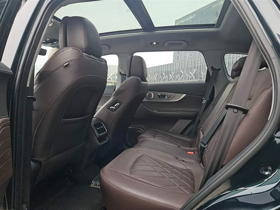 Chery Tiggo 8 PRO New Energy 2023 car image #6