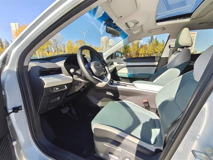 GEELY Emgrand L HiP 2023 immagine di auto #6