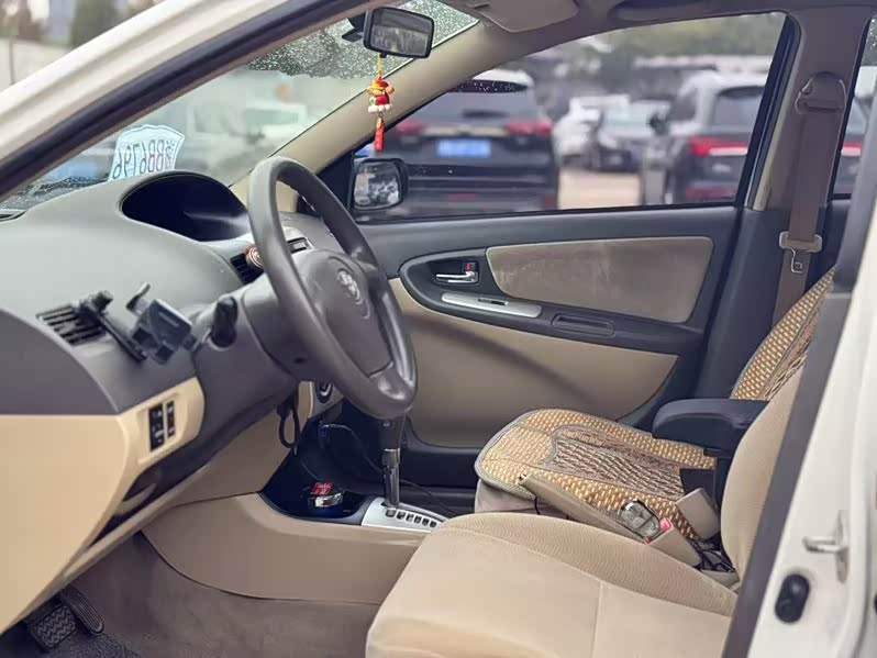 Toyota Vios 2008 изображение автомобиля #6