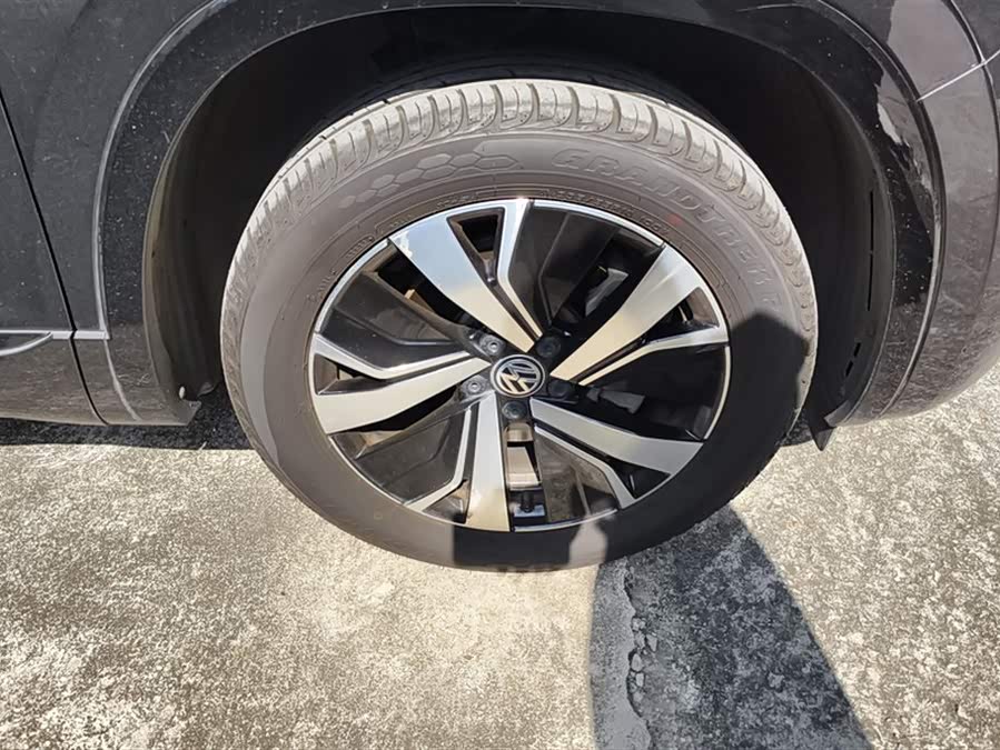 Volkswagen Tayron GTE 2020 car image #6