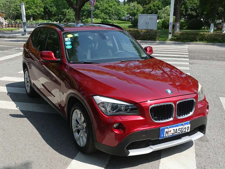 BMW X1 (Imported) 2011 imagem de carro #6