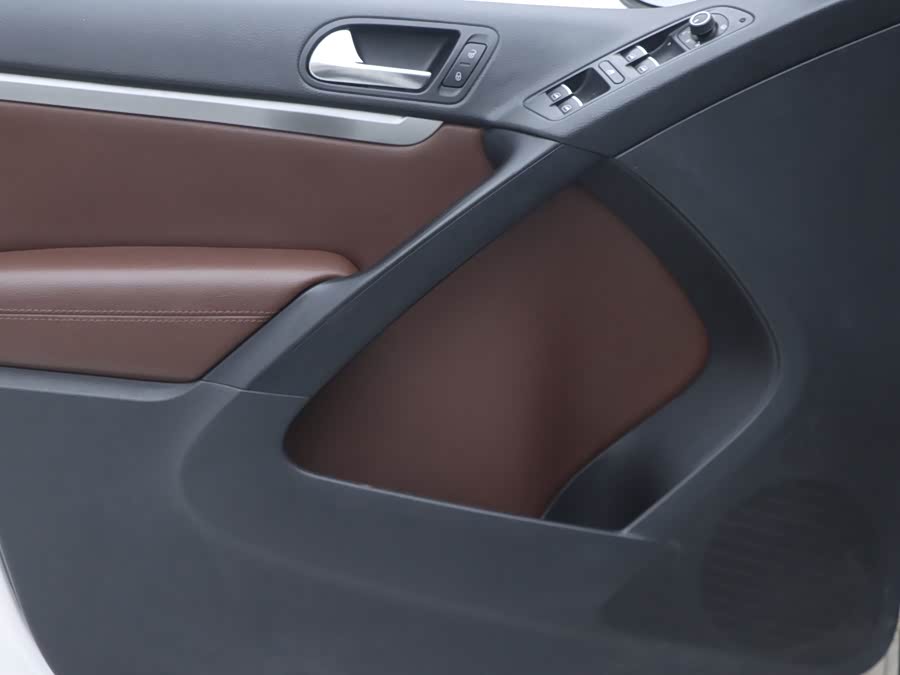 Volkswagen Tiguan 2014 #6 Volkswagen Tiguan 2014 car image #6