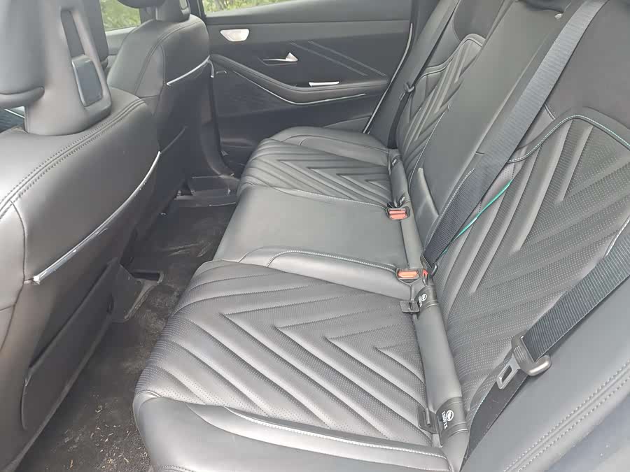 深蓝汽车 深蓝SL03 2023 汽车图片 #6