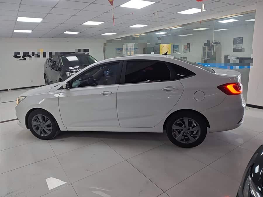 Changan Eado DT 2019 car image #6