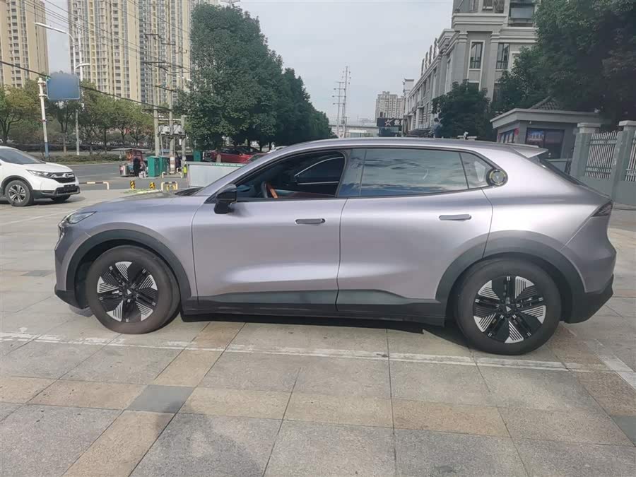 Deepal S05 2024 car image #6