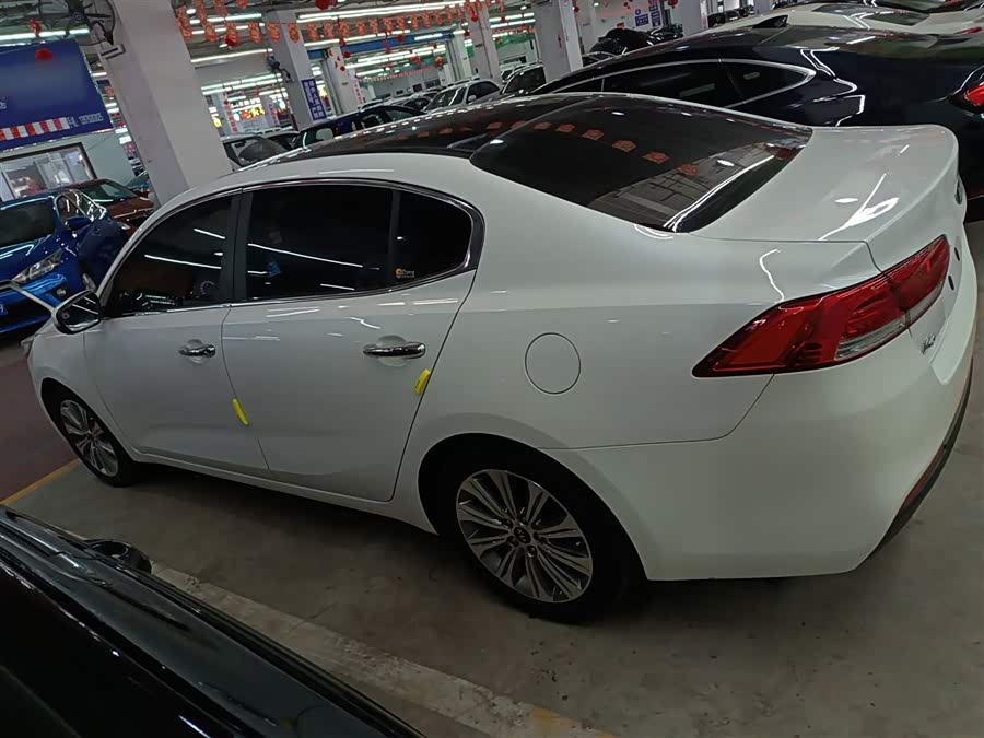 起亚 起亚K4 2015 汽车图片 #6