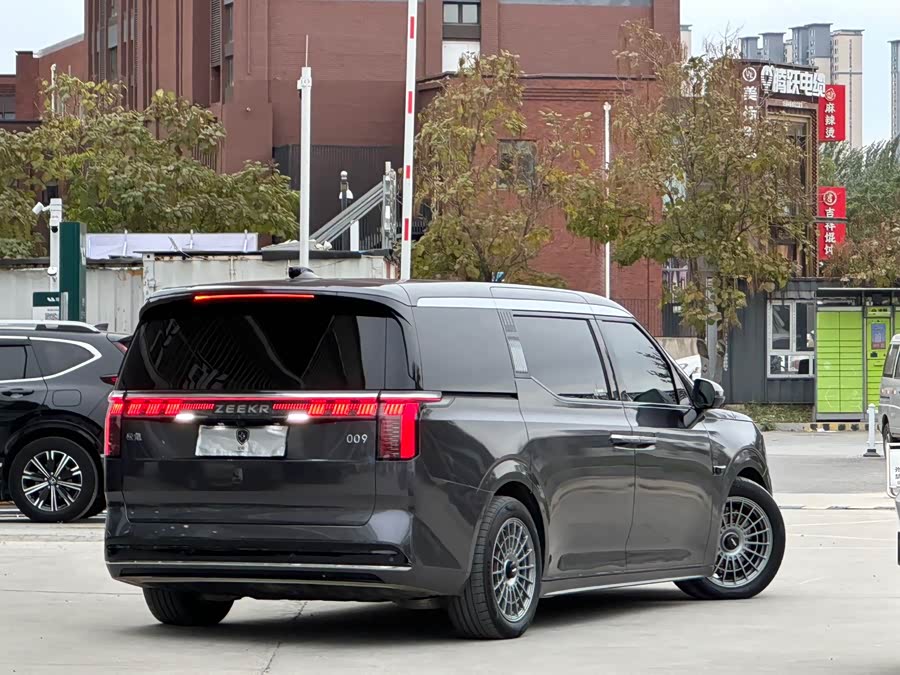 Volkswagen Phideon 2023 immagine di auto #6