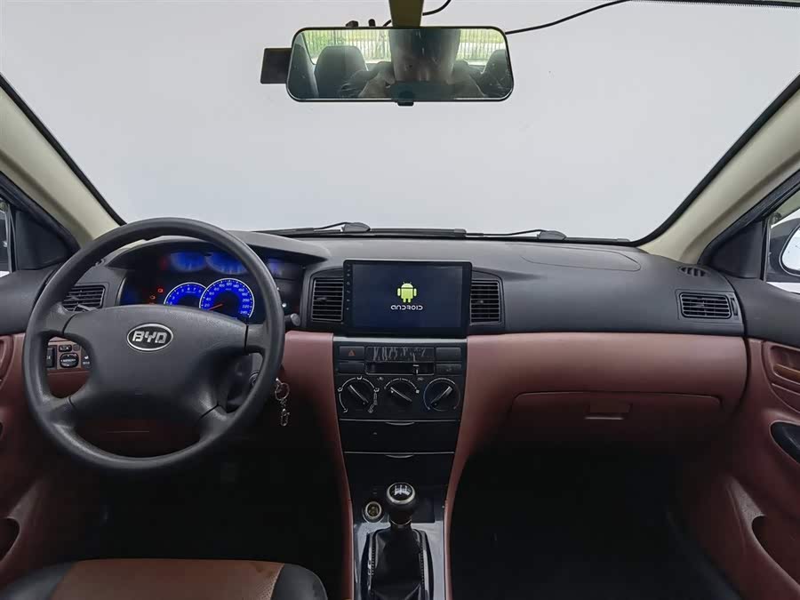 BYD F3 2018 immagine di auto #6