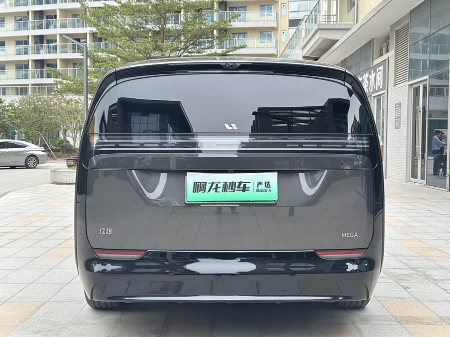 理想汽车 理想MEGA 2024 汽车图片 #6