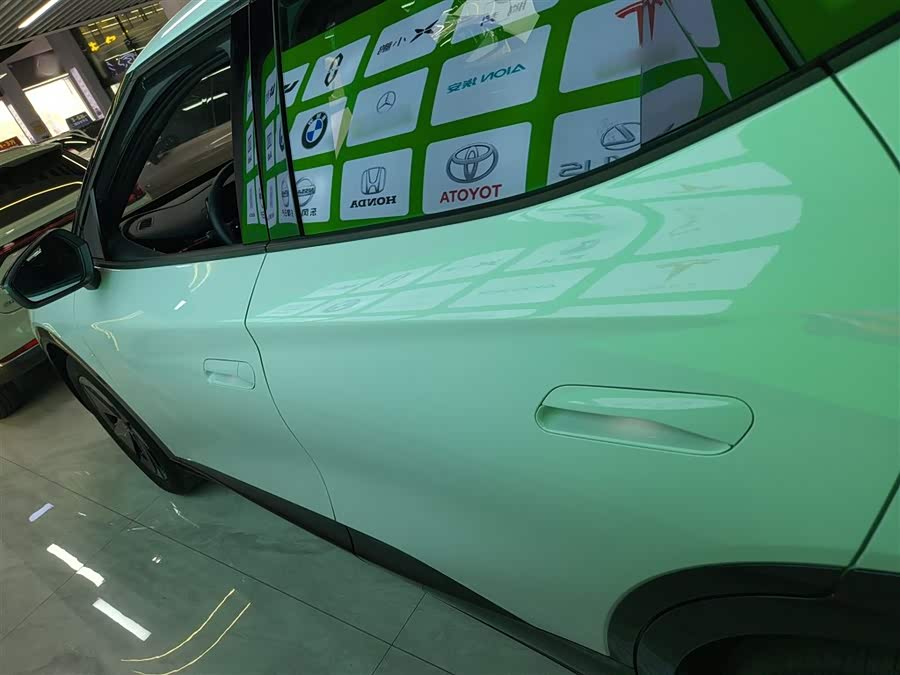 Volkswagen ID.UNYX 06 2024 image de voiture #6