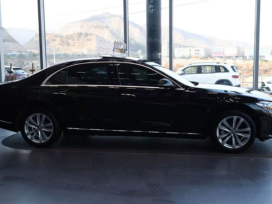 Mercedes-Benz S Class 2023 car image #6