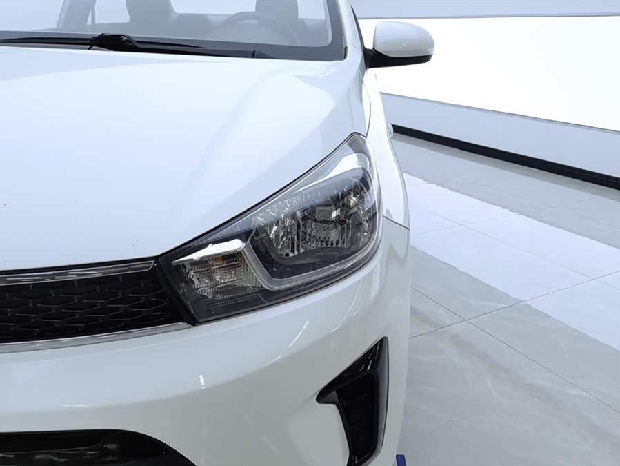 起亚 焕驰 2018 汽车图片 #6