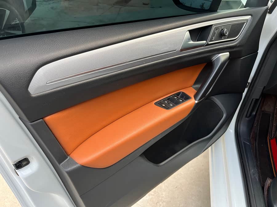 Volkswagen Golf Sportsvan 2017 #6 Volkswagen Golf Sportsvan 2017 car image #6