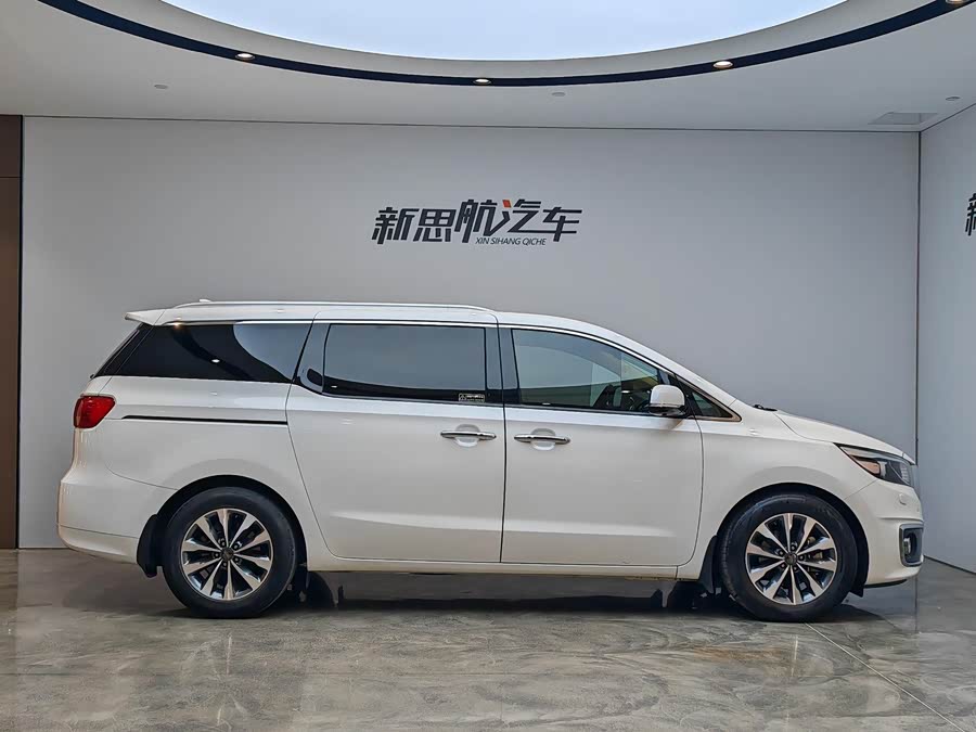 Kia Carnival (Imported) 2018 immagine di auto #6