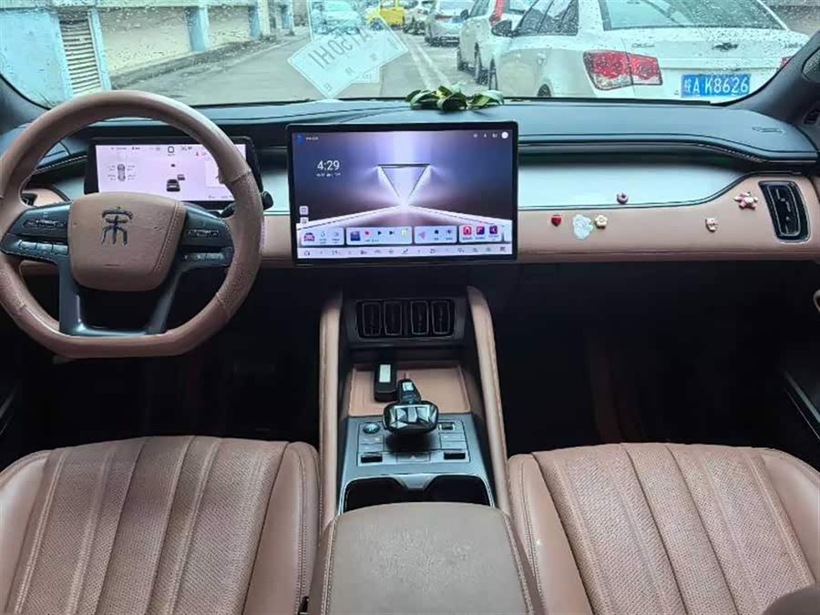 BYD SongL EV 2024 immagine di auto #6