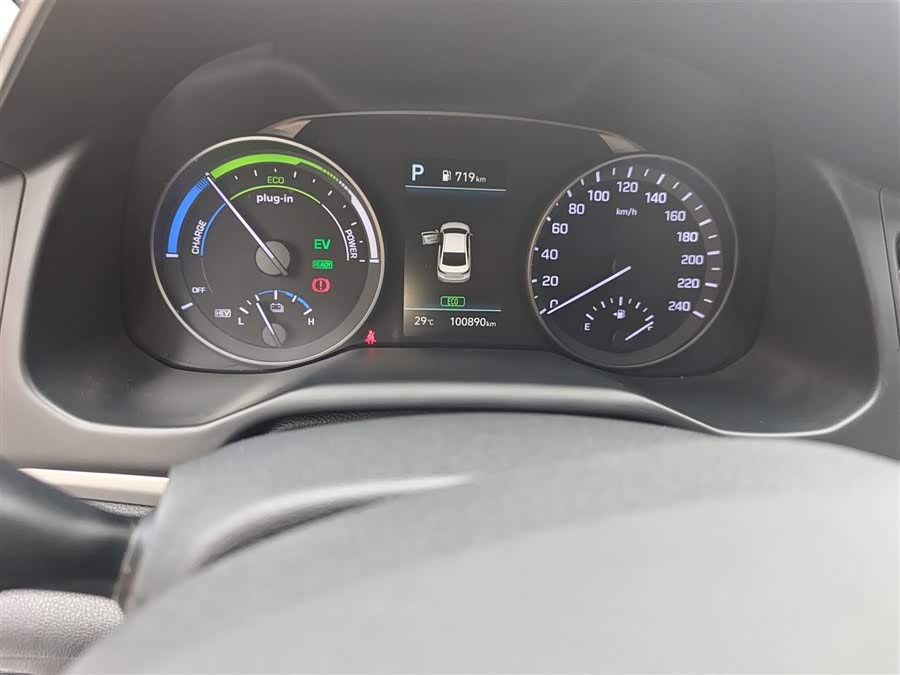 Hyundai Elantra AD PHEV 2021 #6 Hyundai Elantra AD PHEV 2021 car image #6