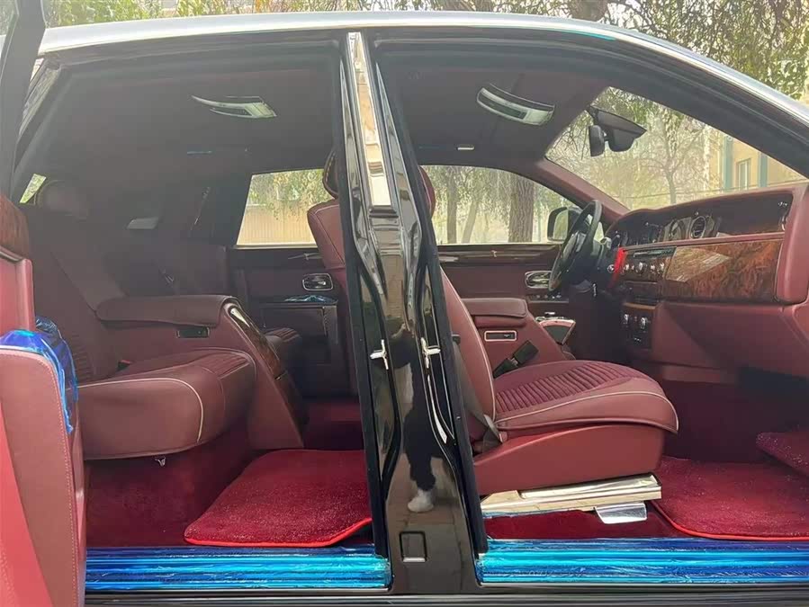 Rolls-Royce Phantom 2013 car image #6