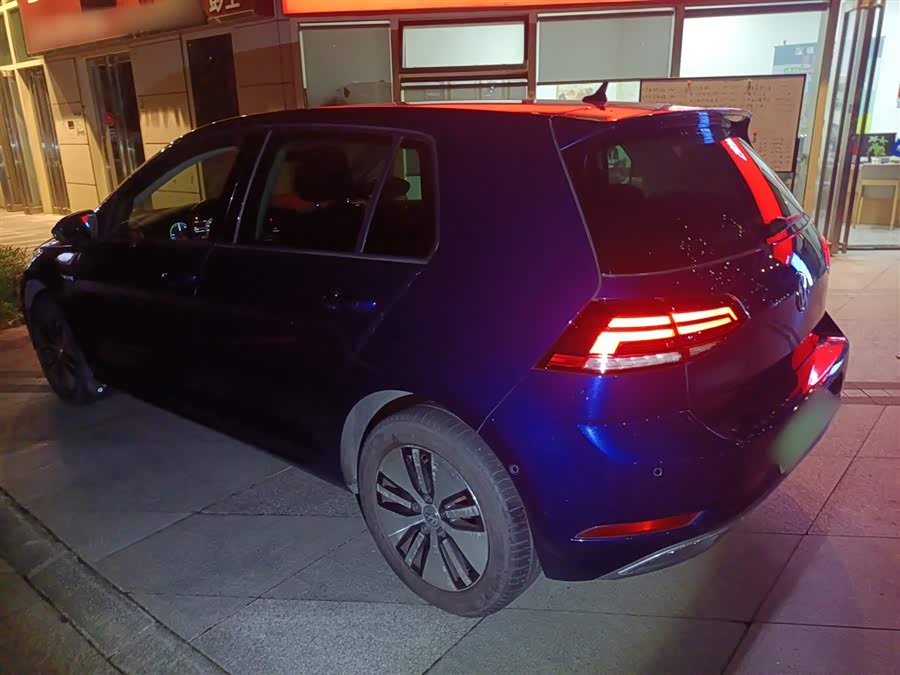 Volkswagen Golf New Energy (Imported) 2018 صورة سيارة #6