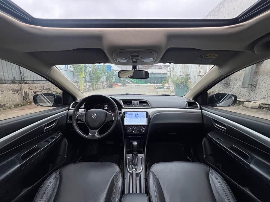 Suzuki Ciaz 2017 изображение автомобиля #6