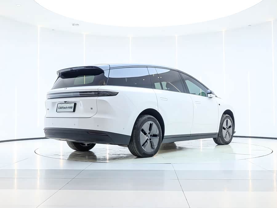 Li i8 2025 изображение автомобиля #6