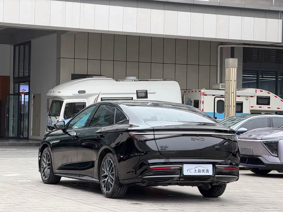 BYD Seal 07 DM-i 2025 car image #6