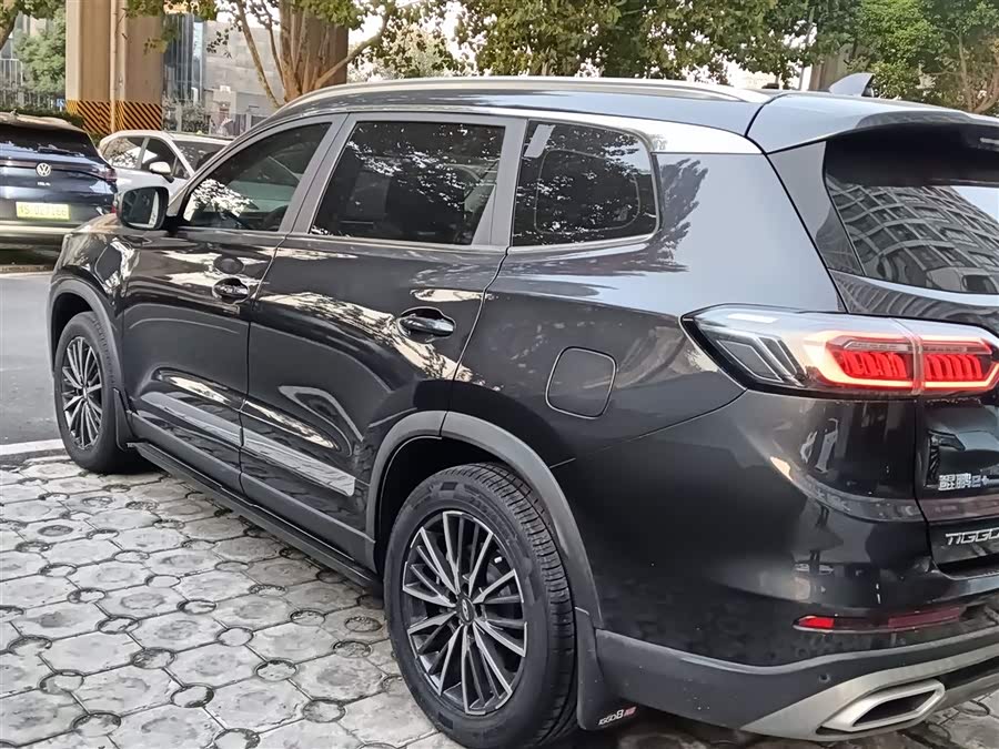 Chery Tiggo 8 Plus e+ 2022 car image #6