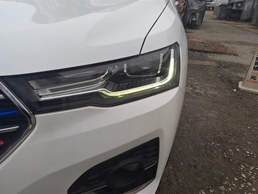 Haval H4 2018 car image #6