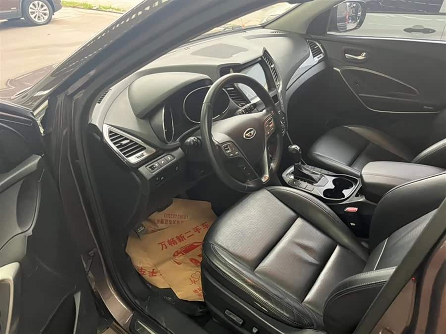 哪吒汽车 哪吒S猎装 2013 汽车图片 #6